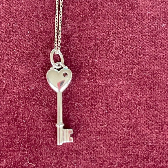 Tiffany Key Pendant w/pink Sapphire stone  & Tiffany 18" Chain - Picture 1 of 5